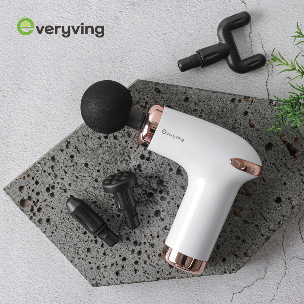 에브리빙 헬스케어 마사지건 Lime-0412BW 블랙색상