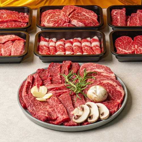 [진우담] 투뿔한우 1++ 등심300g+특수부위300g (업진안살, 앞치마살, 삼각살, 보섭살)