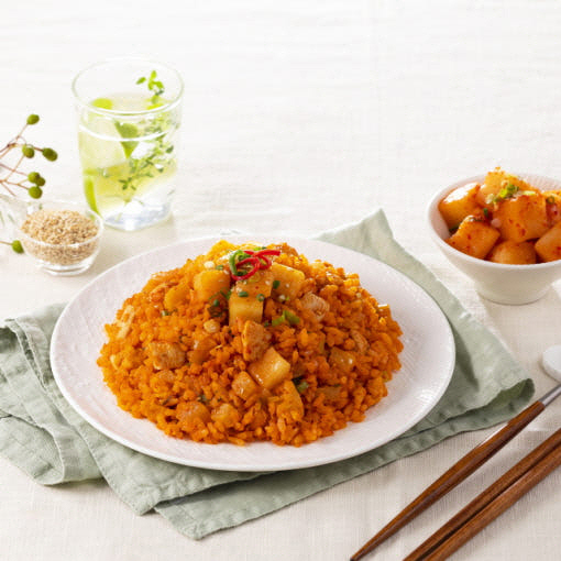 [만원의행복][굽네] 닭가슴살 깍두기 치밥 4팩+닭가슴살 큐브 매콤청양 1팩